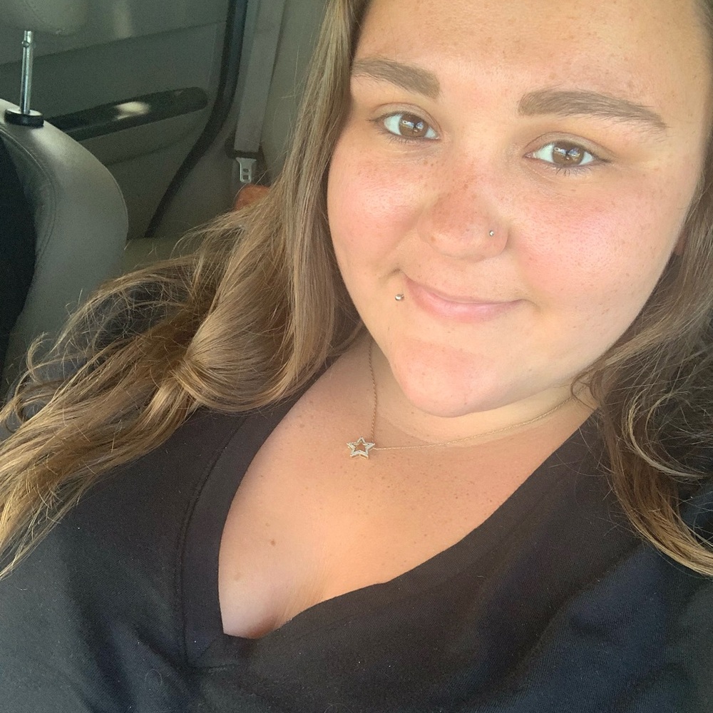 Meet your Posher, Haley